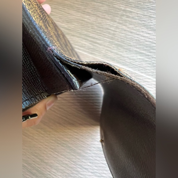 Authentic Damier Ebene Louis Vuitton Long Wallet #2 - Picture 2 of 16